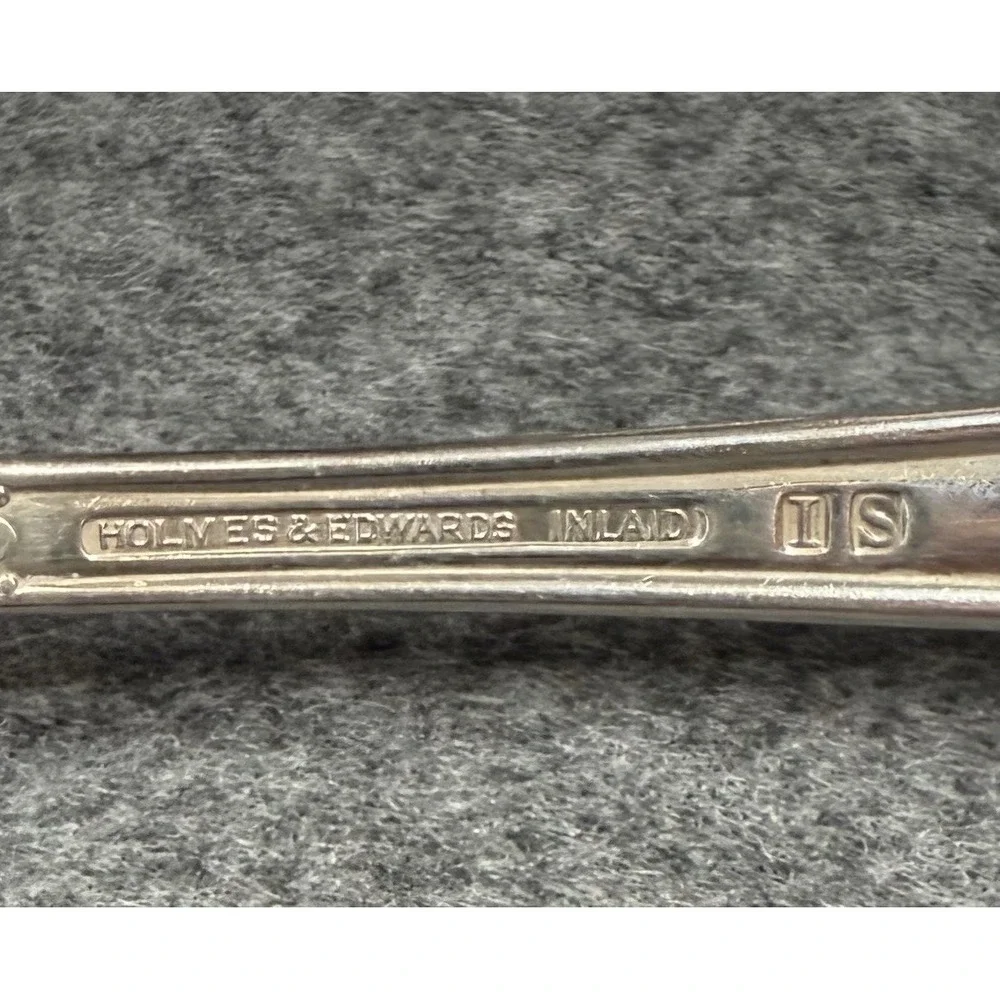 Holmes & Edwards IS 53 Pc DANISH PRINCESS Silverplate Flatware Place Settings